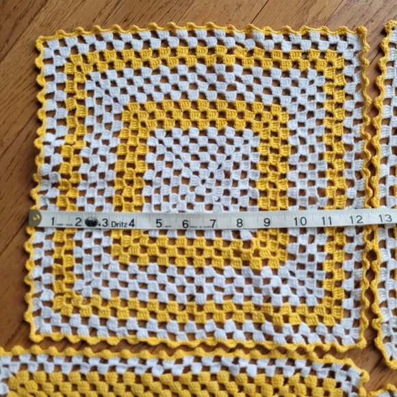 Crochet Granny Square Table Top Placemats Set of 4 Handmade Yellow - Picture 4 of 7